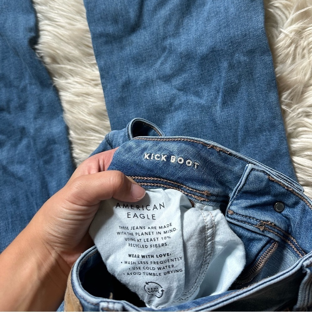 AMERICAN EAGLE Kick Boot Jeans - Picture 4 of 5